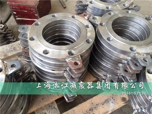 DN150不銹鋼波紋補償器加班生產現場 不銹鋼波紋補償器