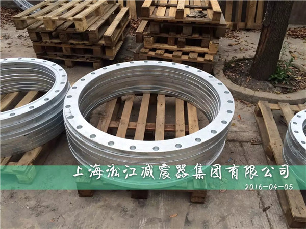 常州客戶定做的熱鍍鋅法蘭橡膠軟接頭到貨 橡膠軟接頭,熱鍍鋅法蘭橡膠軟接頭,熱鍍鋅法蘭