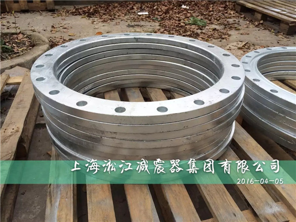 常州客戶定做的熱鍍鋅法蘭橡膠軟接頭到貨 橡膠軟接頭,熱鍍鋅法蘭橡膠軟接頭,熱鍍鋅法蘭