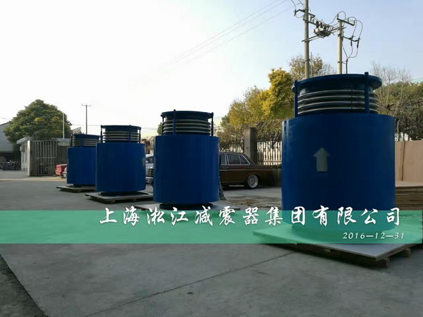 重慶市政項(xiàng)目內(nèi)外壓力平衡性波紋補(bǔ)償器發(fā)貨